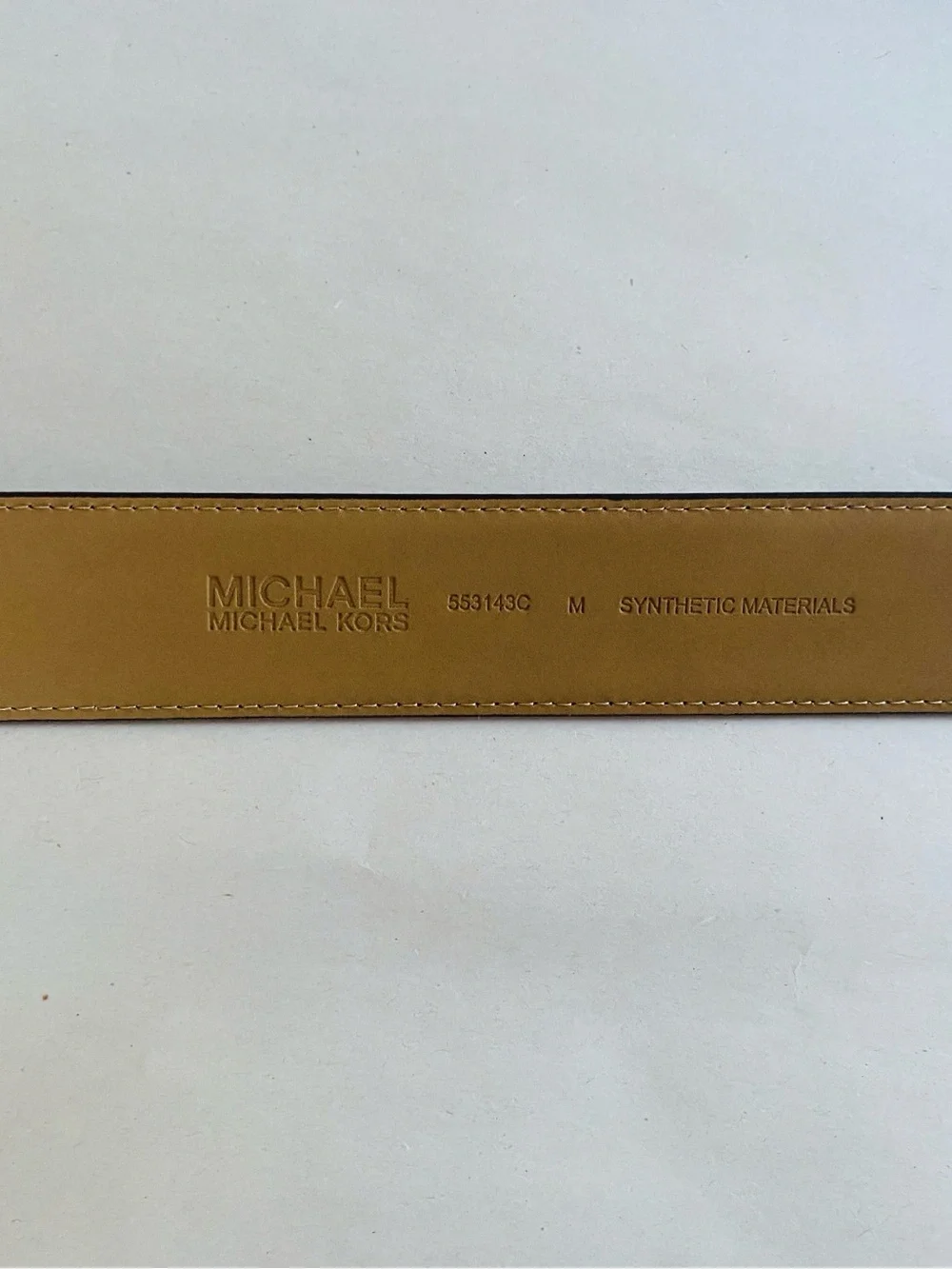 Michael Kors signature mk